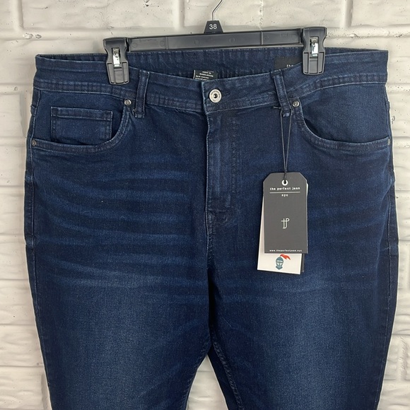 NYC THE PERFECT JEAN DARK WASH BOOTCUT MENS SIZE 38 x 30 NWT - Picture 2 of 16